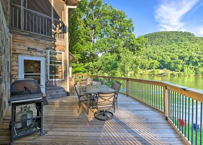Tenn River Cabin With Hot Tub - 10 Mi To Chattanooga